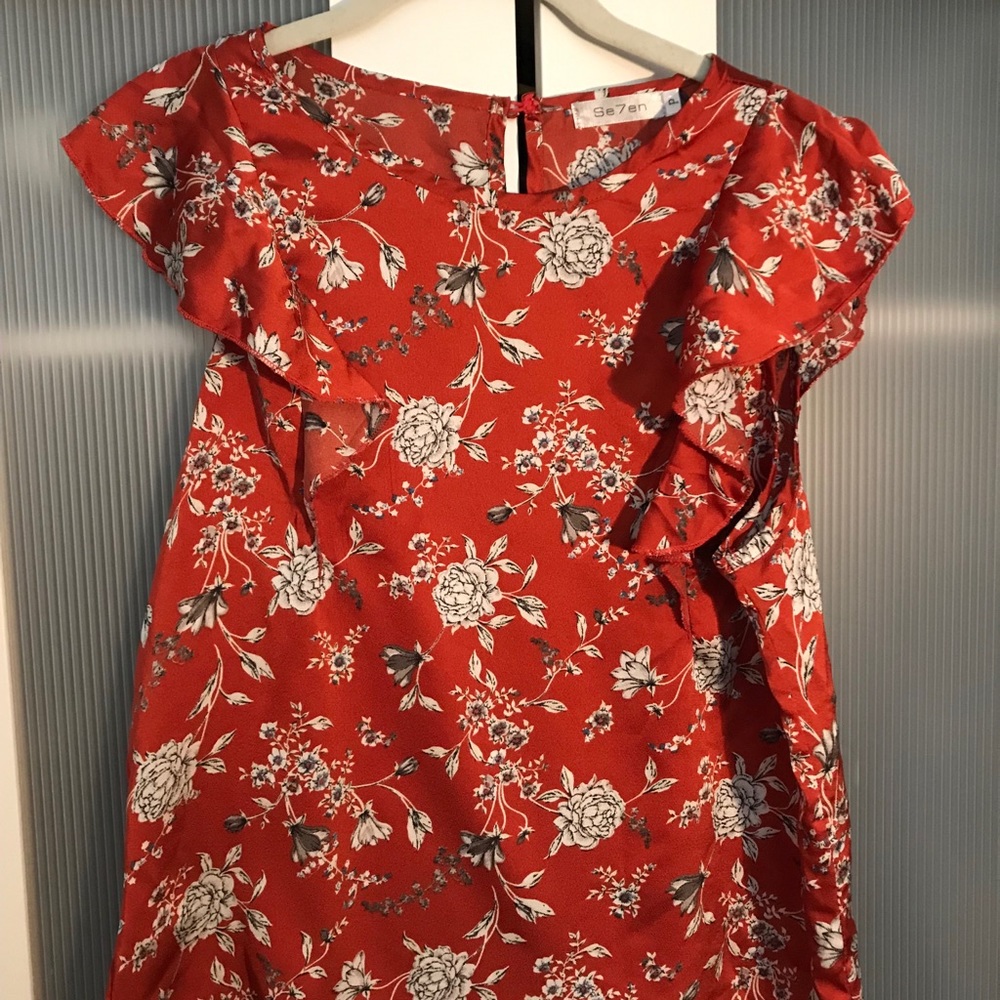 Flowery Short Sleeve Top